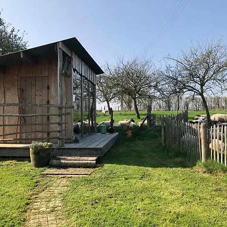 Ferme De La Simonniere לינה וארוחת בוקר מונטניה-או-פרש