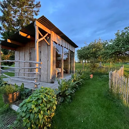 Ferme De La Simonniere 3* מונטניה-או-פרש